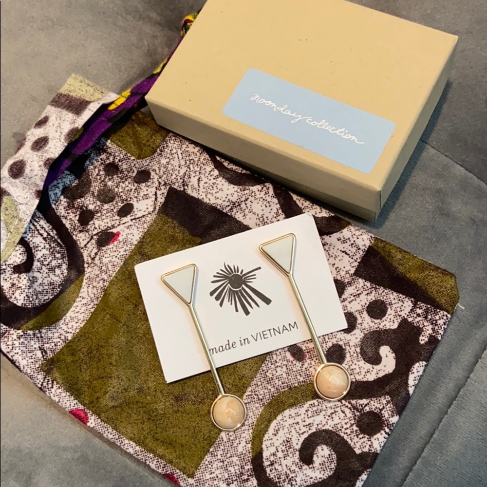 ✨ Noonday Collection geometric drop earrings ✨
